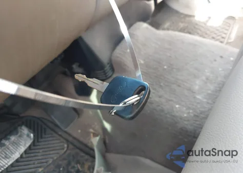 2001 Ford F-150 King Ranch Edition/Lariat/Xlt из США, поврежденный, VIN 1FTRW08W11KF80945